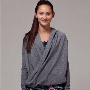 Ivivva lululemon wrap long sleeve
